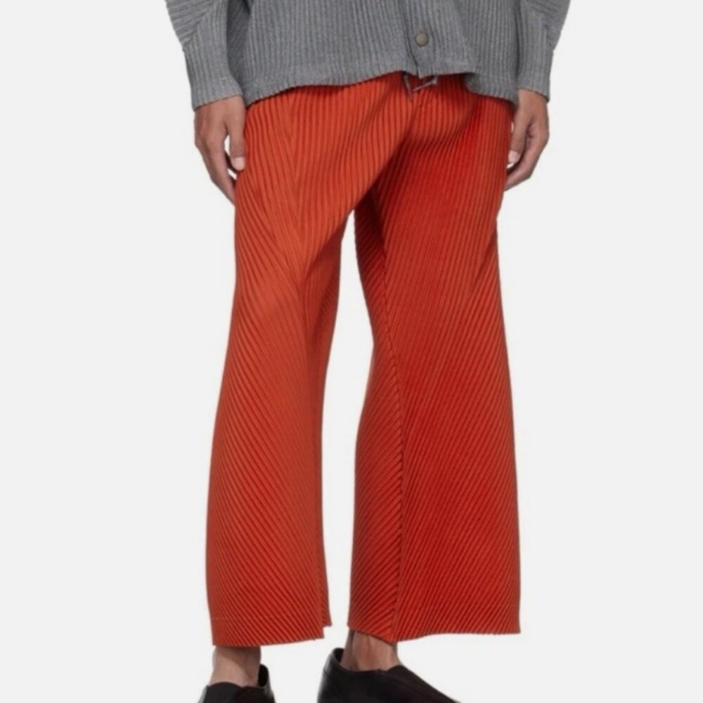 HOMME PLISSÉ ISSEY MIYAKE Orange Pleats Cropped Pants